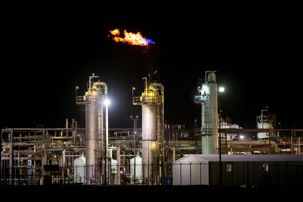 Nations That Vowed to Halt Warming Are Expanding Fossil Fuels, Report Finds