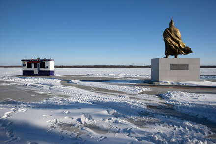 War in Ukraine Has China Cashing In