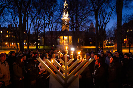 Feeling Alone and Estranged, Many Jews at Harvard Wonder What’s Next