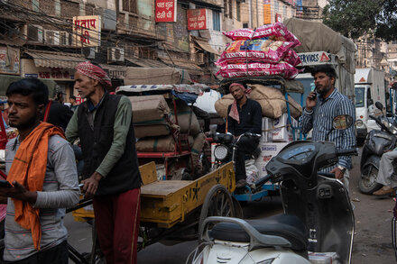 India Is Chasing China’s Economy. But Something Is Holding It Back.