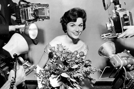 Robbin Bain, Pageant Winner and ‘Today Girl,’ Is Dead at 87