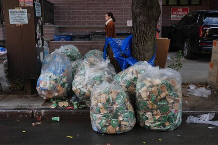 Tens of thousands of runners. Hundreds of tons of trash.