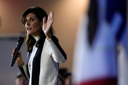 In Iowa, Nikki Haley Looks Beyond Her Rivals’ Attacks