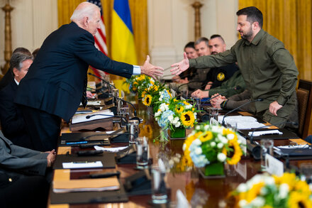Monday Briefing: U.S. Aid to Ukraine Is Uncertain