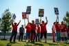 Union Deal With Ford Could Put Pressure on Other 2 Detroit Automakers
