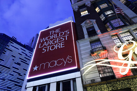 Investor Group Is Said to Value Macy’s at $5.8 Billion in Offer
