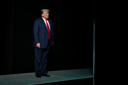 Trump Criticizes Netanyahu and Israeli Intelligence in Florida Speech