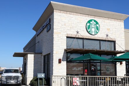 Federal Regulators Seek to Force Starbucks to Reopen 23 Stores