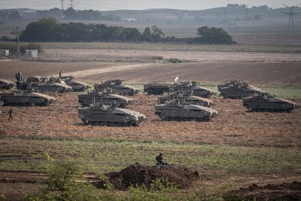Poised for Attack, Israel Steps Up Calls for Gaza Residents to Leave ‘Battle Zone’