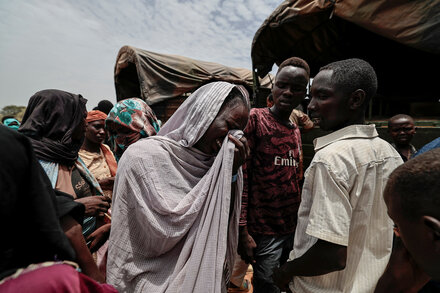 Seizing Darfur Region, Paramilitary Forces Are Accused of Atrocities