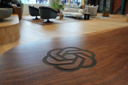 Talks to Bring Sam Altman Back to OpenAI Stretch Through Weekend