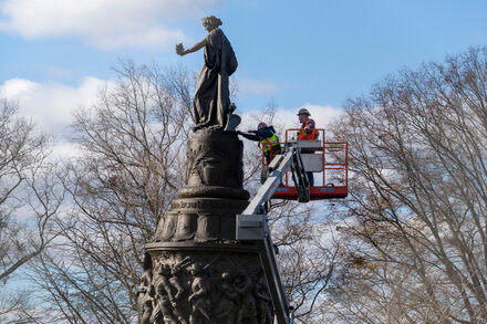 Judge Allows Removal of Confederate Memorial at Arlington Cemetery to Proceed