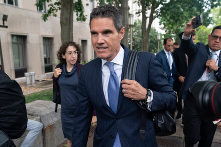 Trump Seeks Freeze of Gag Order in Election Case During Appeal