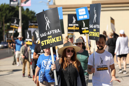 Actors and Hollywood Studios to Restart Negotiations