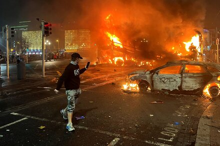 Riots in Dublin After Knife Attack Injures 3 Children and a Woman
