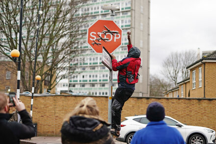 London police arrest a man over the removal of Banksy art believed to be tied to the Gaza conflict.