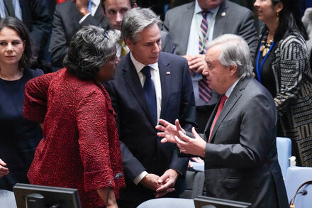Calls for a cease-fire dominate a fiery Security Council session.