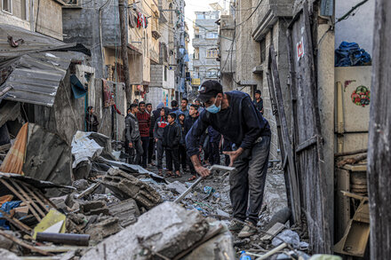 Israel Says It Is Intensifying Its Campaign Against Hamas