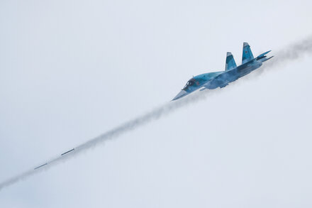 Ukraine Says It Downed 5 Russian Planes, as Moscow Claims It Seized a Town