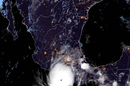 Hurricane Otis Nears Mexico With ‘Catastrophic’ Category 5 Winds
