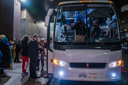 In Bid to Slow Migrant Surge, Adams Restricts Bus Arrivals Into New York