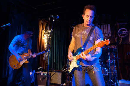 Scott Kempner, Guitarist and Punk Rock Pioneer, Dies at 69