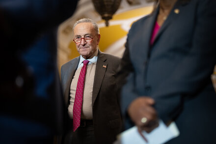 Schumer Plans Vote of Support Upon Returning From Israel