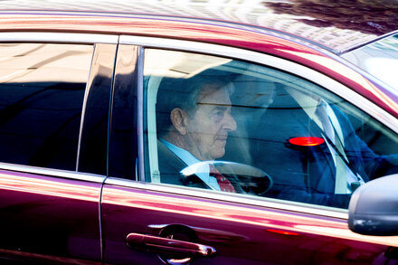 Paul Pelosi Describes the Night He Was Attacked at Home