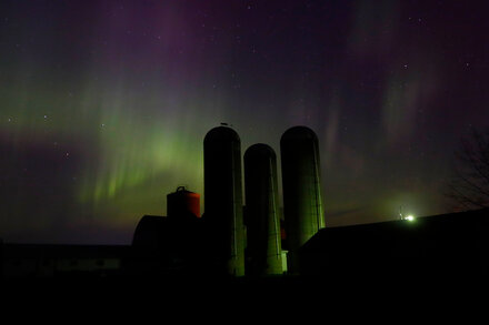 Northern Lights Shine in Midwestern Skies