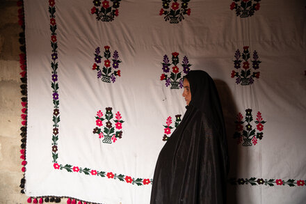 Families Ripped Apart as Pakistan Expels Tens of Thousands of Afghans